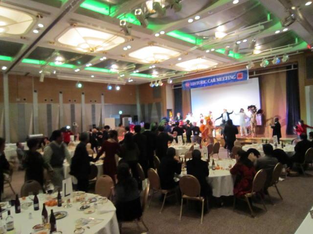 ヒストリックカーミーティング伊勢志摩２０１２ パーティ.JPG